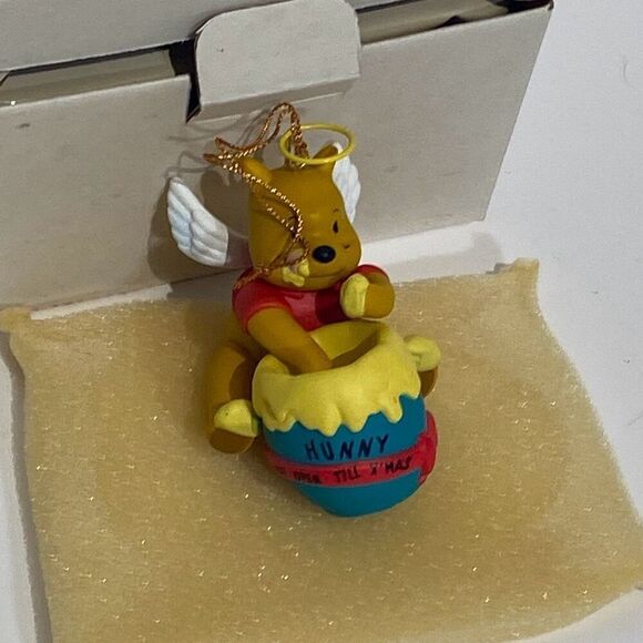 Disney Angel Winnie The Pooh Holiday X-Mas Collectible Hanging Ornament - Picture 2 of 10